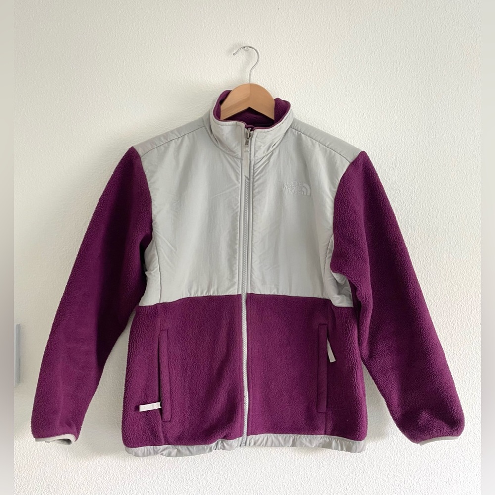 The North Face purple fleece jacket (Girls Large)